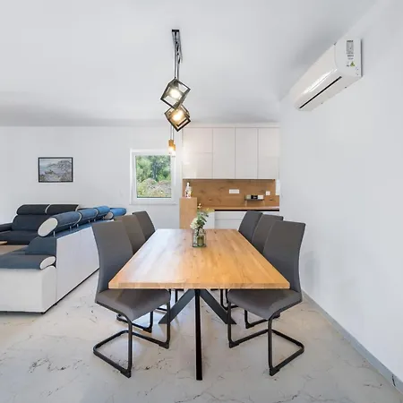 Vima Adriatic Otok Vis